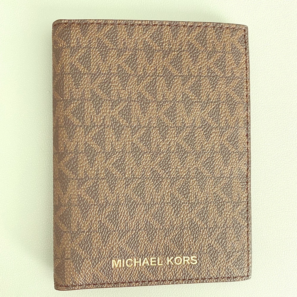 Passport Wallet